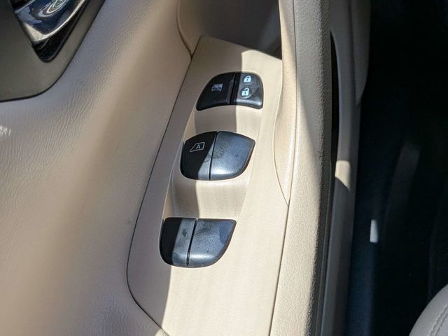 2017 Nissan Altima  - 23037809 - 22