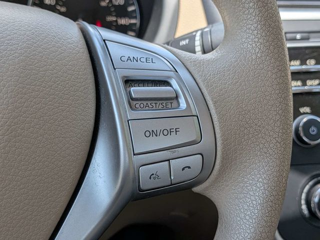 2017 Nissan Altima  - 23037809 - 24