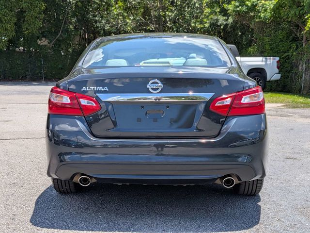 2017 Nissan Altima  - 23037809 - 4