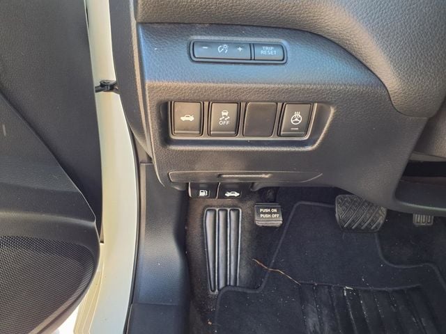 2017 Nissan Altima 2017.5 2.5 SV Sedan - 23081111 - 11