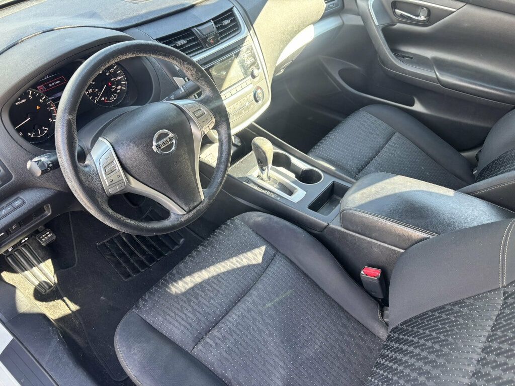2017 Nissan Altima 2017 Nissan Altima 2.5 S - 23074652 - 9