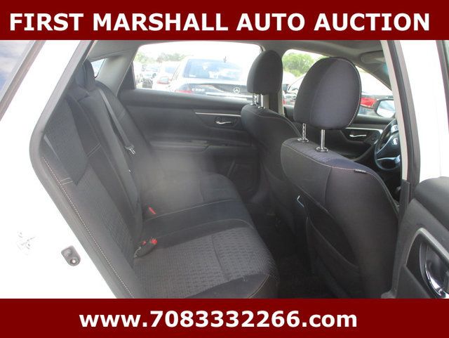 2017 Nissan Altima 2.5 - 22934669 - 6
