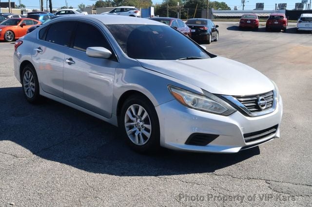 2017 Nissan Altima 2.5 - 22638316 - 2