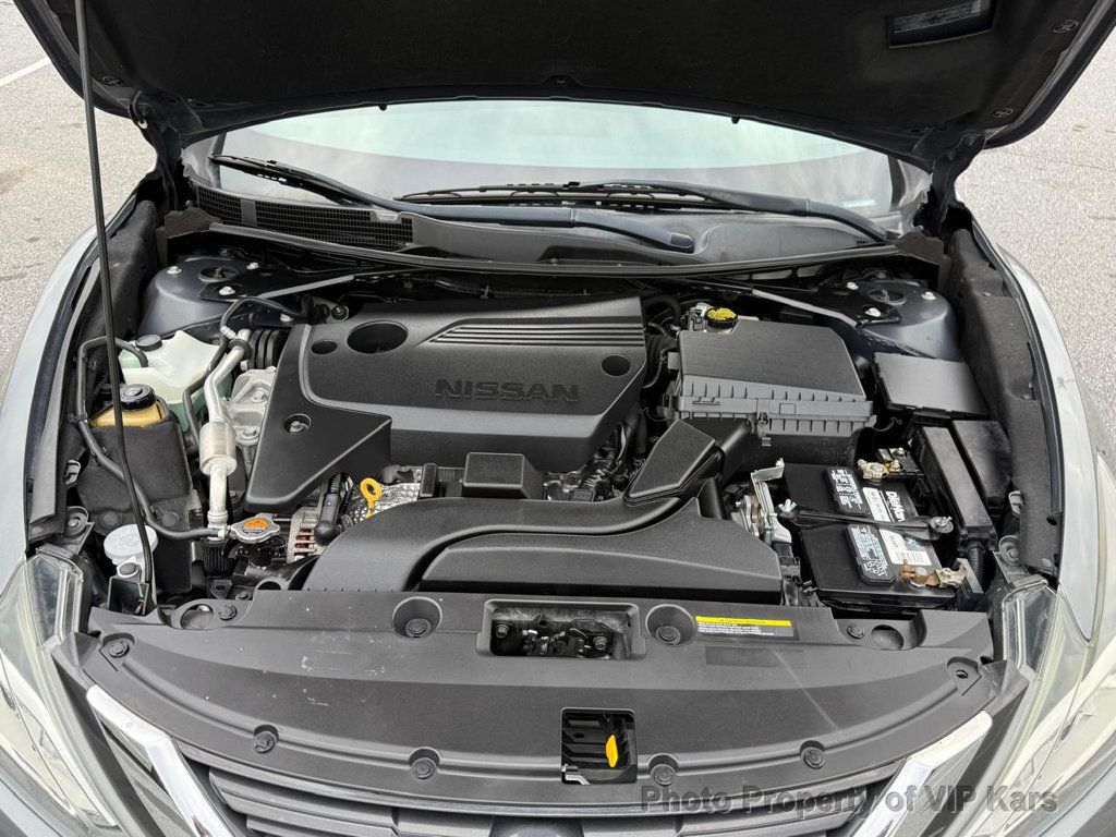 2017 Nissan Altima 2.5 - 22992297 - 18