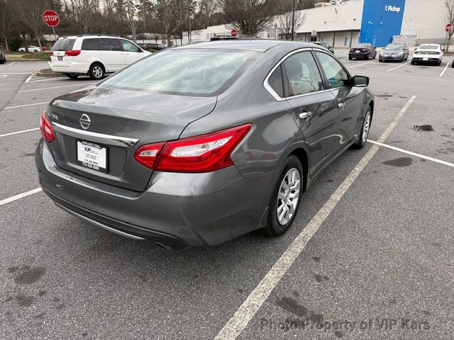 2017 Nissan Altima 2.5 - 22992297 - 4