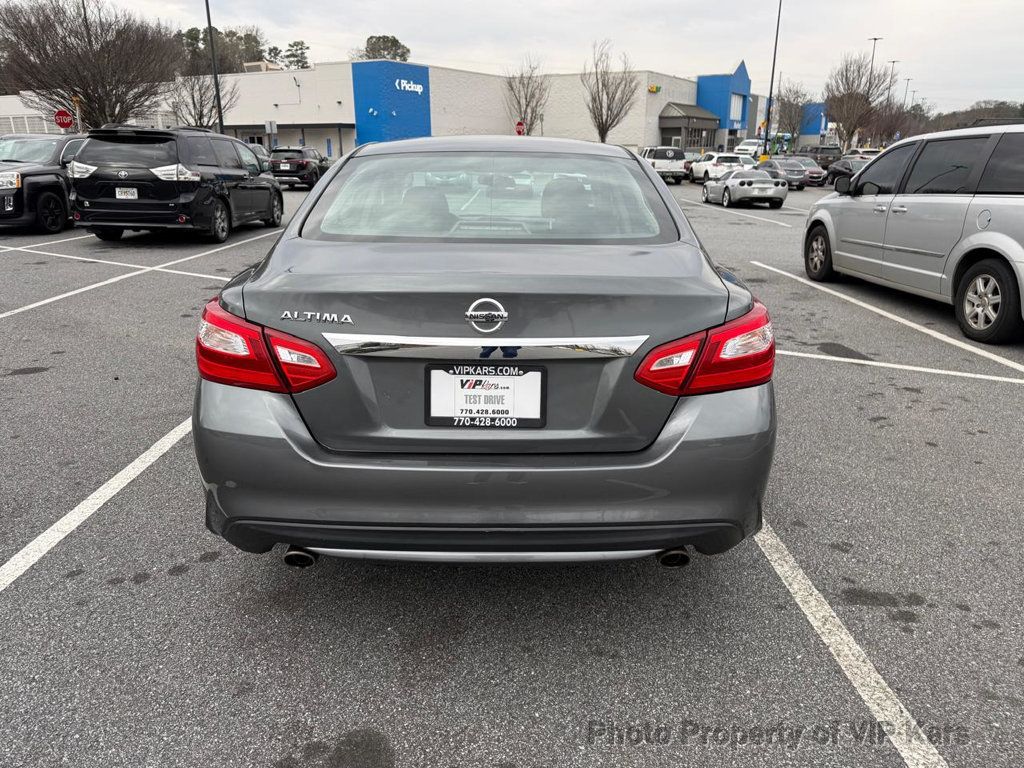 2017 Nissan Altima 2.5 - 22992297 - 5