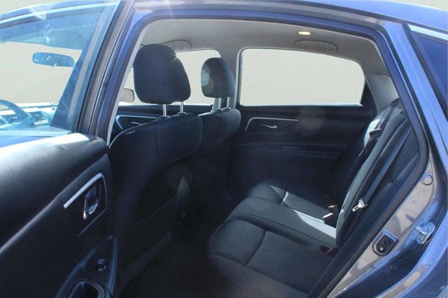 2017 Nissan Altima 2.5 - 23016165 - 5