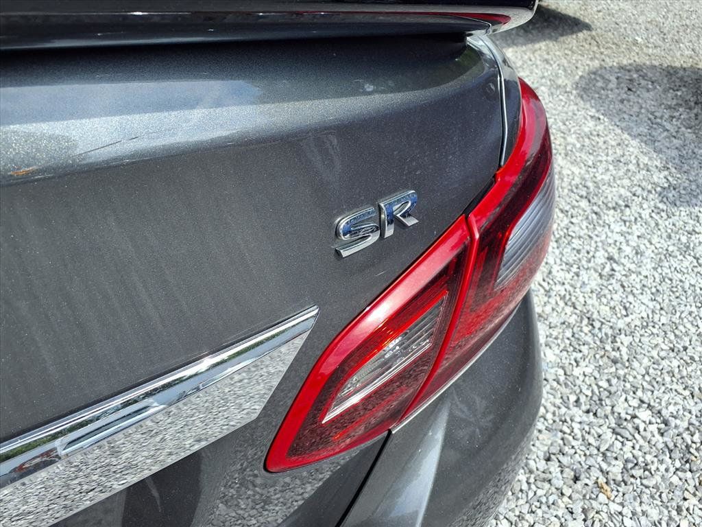 2017 Nissan Altima 2.5 - 22915971 - 18