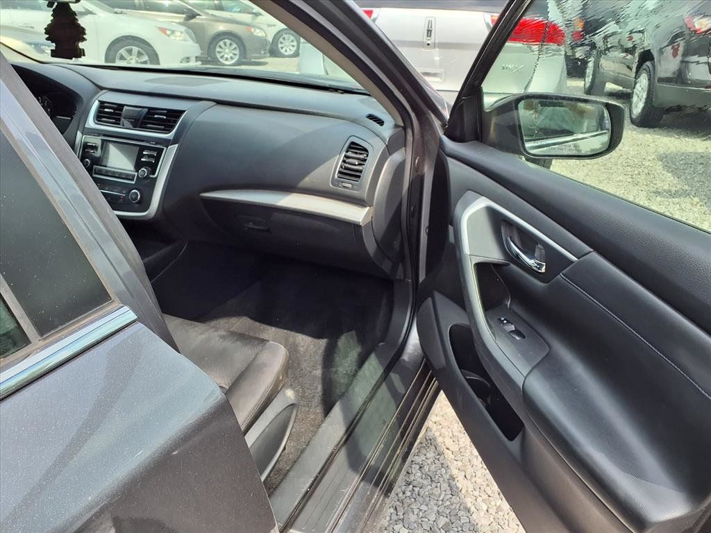 2017 Nissan Altima 2.5 - 22915971 - 20