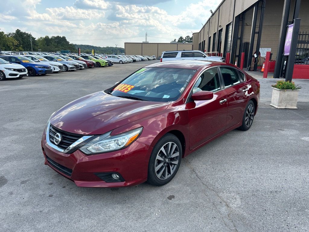 2017 Nissan Altima 2.5 photo 3