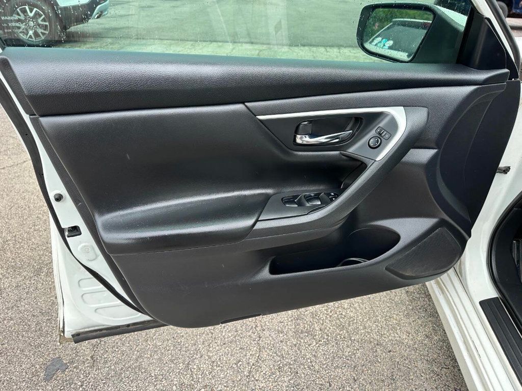 2017 Nissan Altima 2.5 - 22891534 - 10