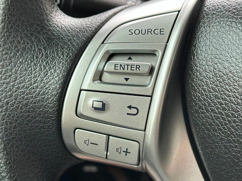 2017 Nissan Altima 2.5 - 22891534 - 29