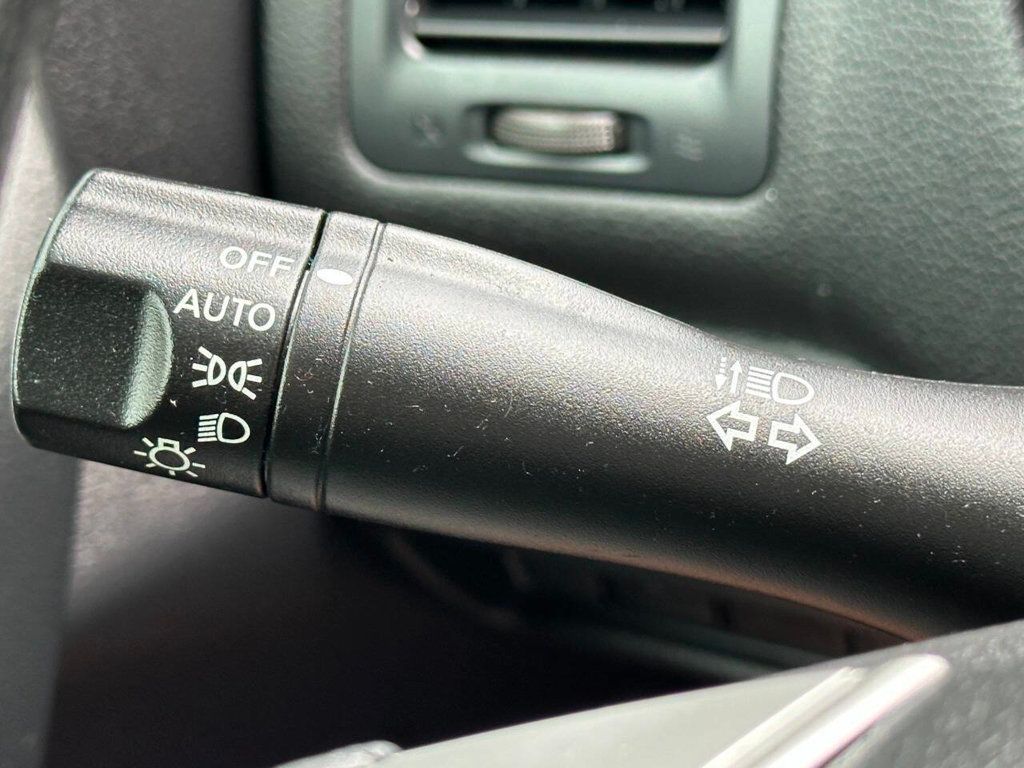 2017 Nissan Altima 2.5 - 22891534 - 30