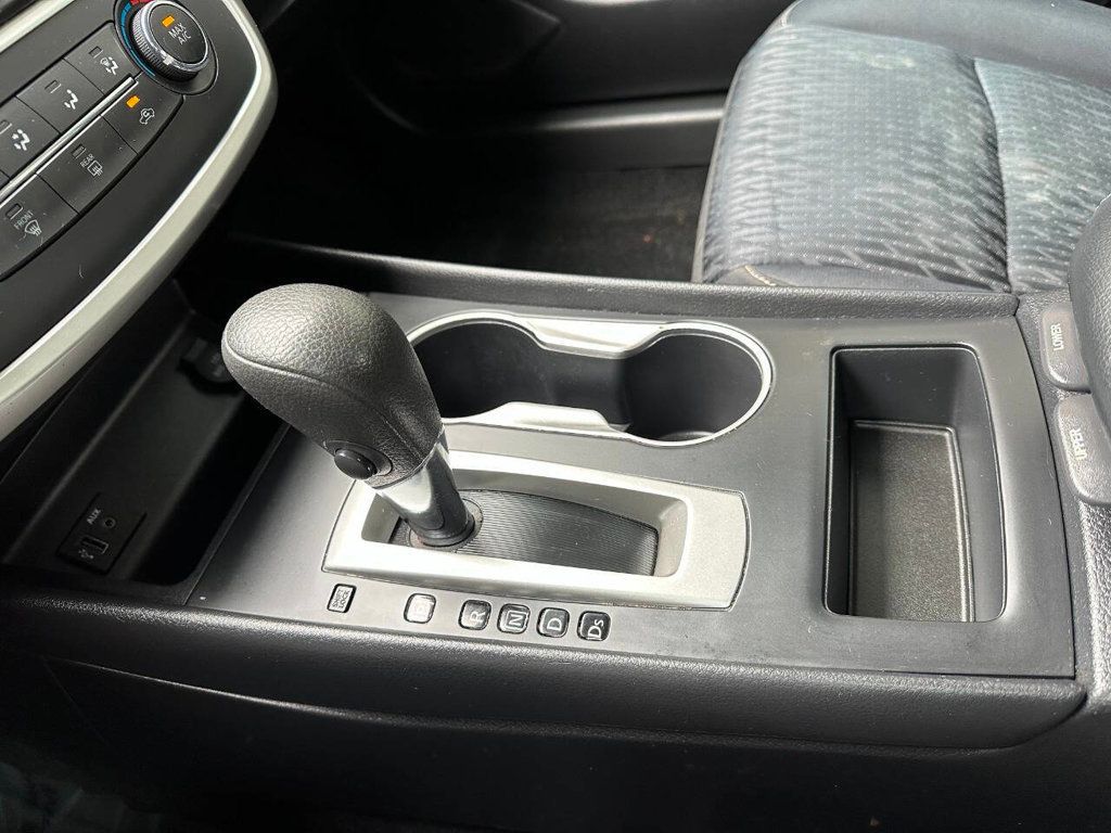 2017 Nissan Altima 2.5 - 22891534 - 38