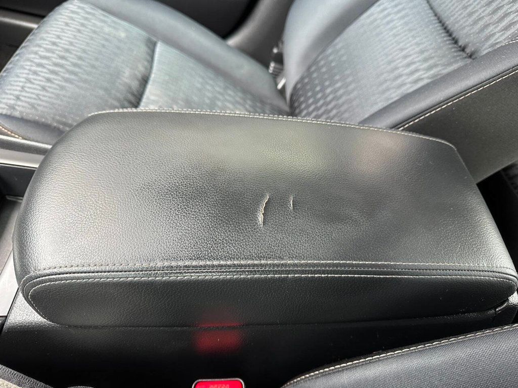 2017 Nissan Altima 2.5 - 22891534 - 40