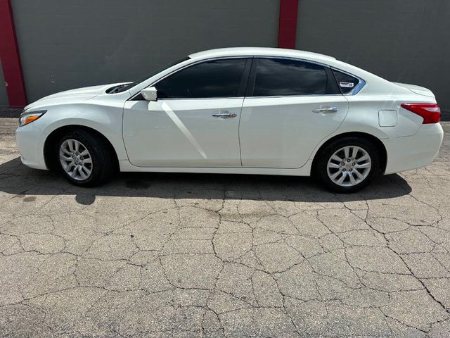 2017 Nissan Altima 2.5 - 22910489 - 1