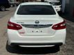 2017 Nissan Altima 2.5 - 22910489 - 3