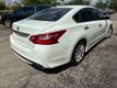 2017 Nissan Altima 2.5 - 22910489 - 4