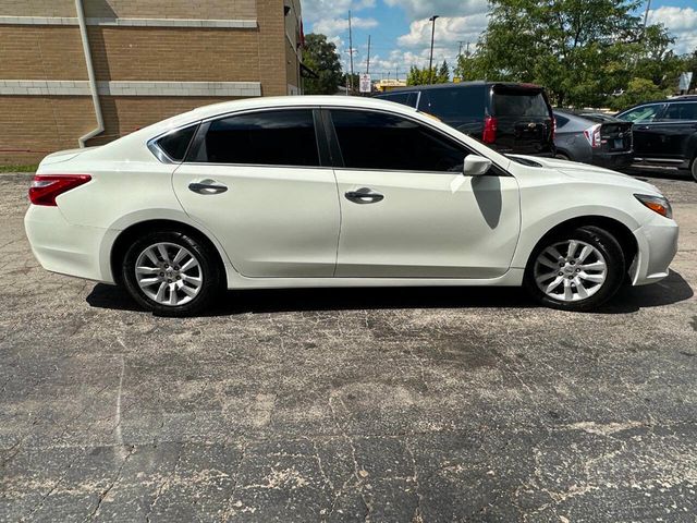 2017 Nissan Altima 2.5 - 22910489 - 5