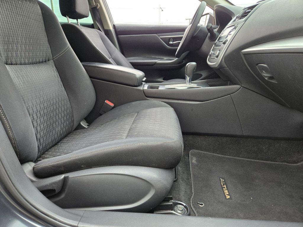 2017 Nissan Altima 2.5 S - 22975838 - 10
