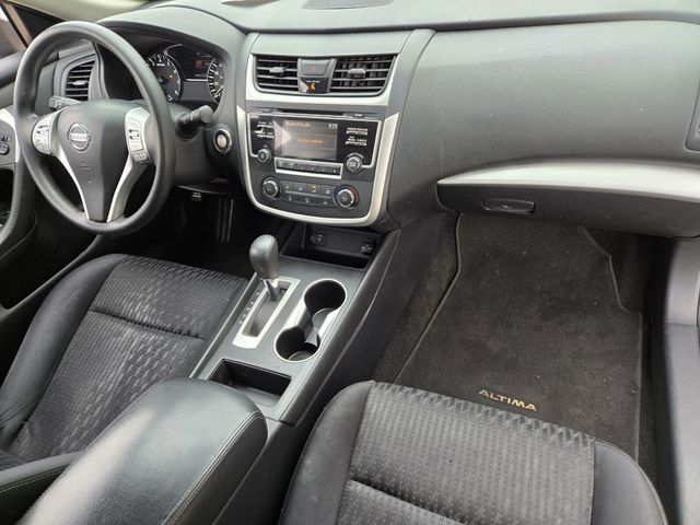 2017 Nissan Altima 2.5 S - 22975838 - 11