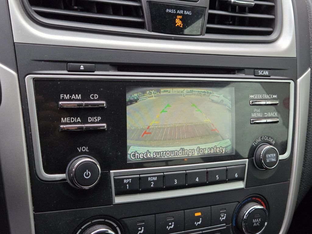 2017 Nissan Altima 2.5 S - 22975838 - 18