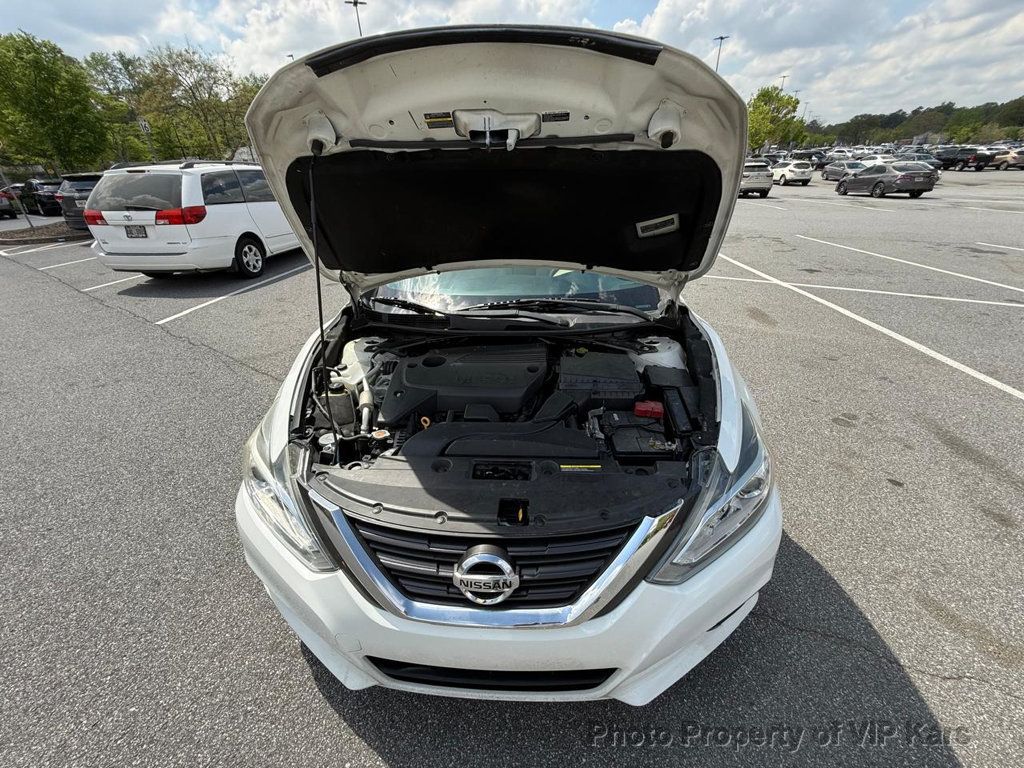 2017 Nissan Altima 2.5 S - 23007585 - 17