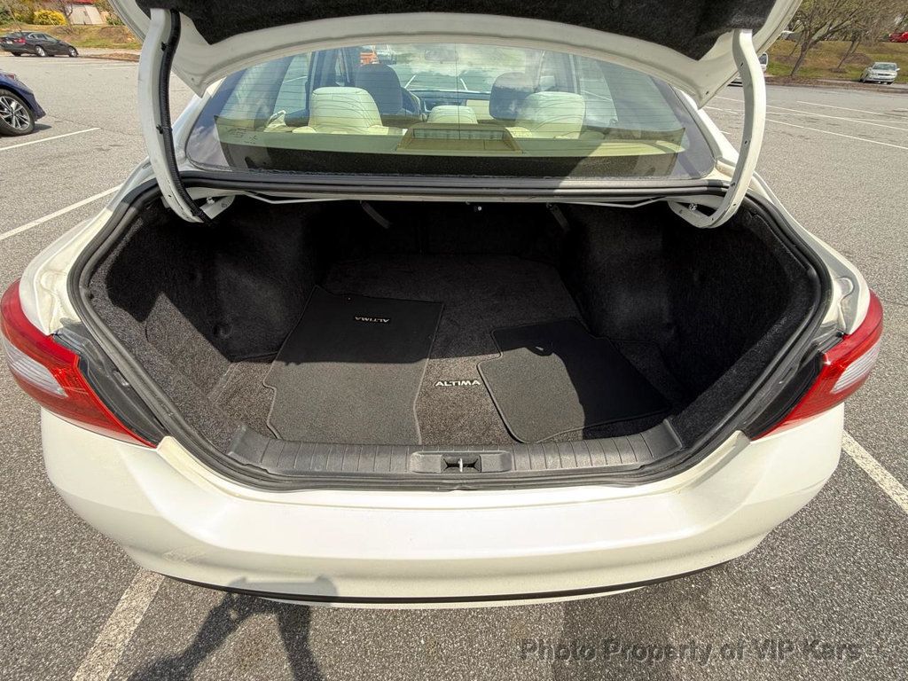 2017 Nissan Altima 2.5 S - 23007585 - 19