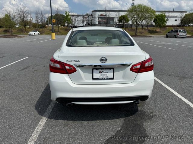 2017 Nissan Altima 2.5 S - 23007585 - 5
