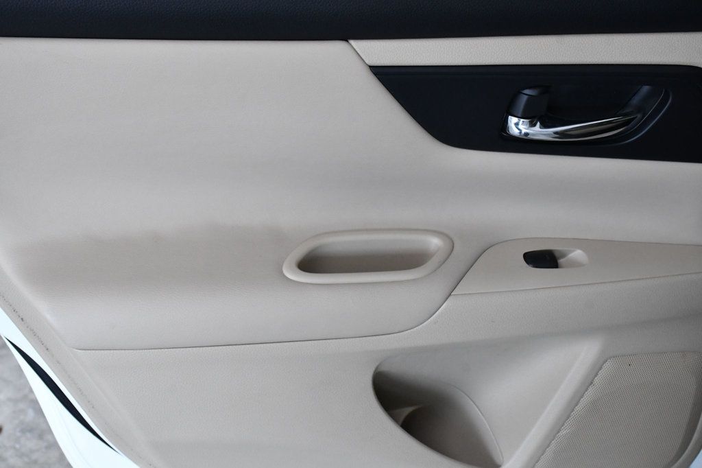 2017 Nissan Altima 2.5 S - 22914341 - 10