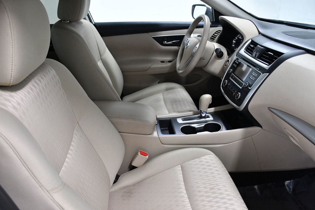 2017 Nissan Altima 2.5 S - 22914341 - 15