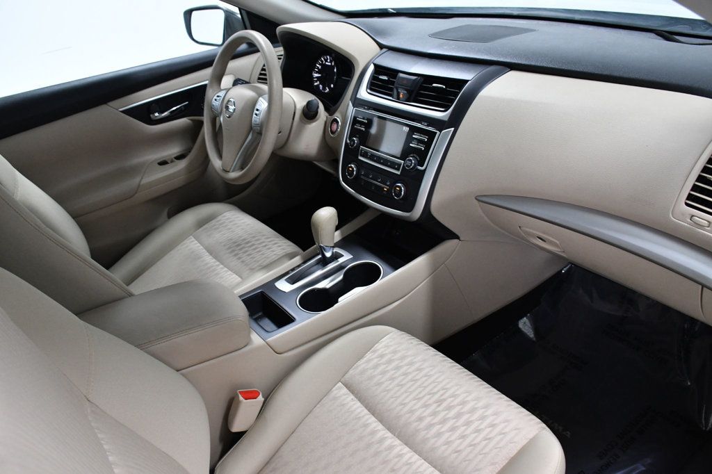 2017 Nissan Altima 2.5 S - 22914341 - 16