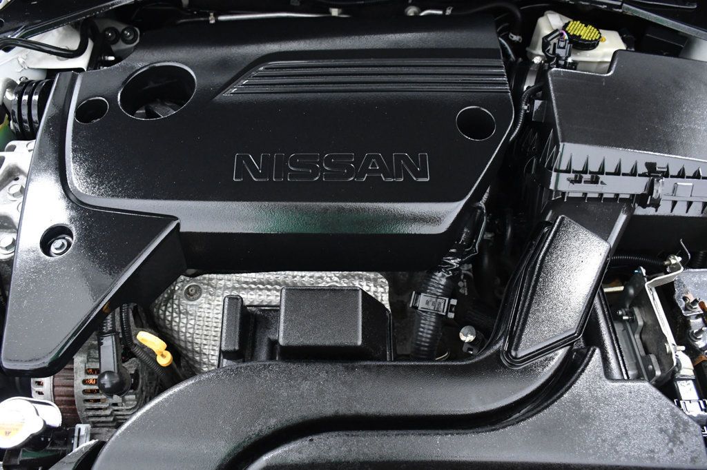 2017 Nissan Altima 2.5 S - 22914341 - 18