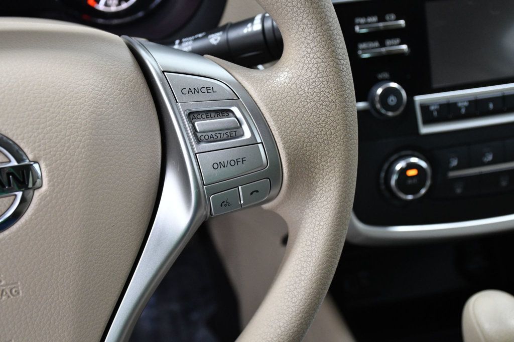 2017 Nissan Altima 2.5 S - 22914341 - 21