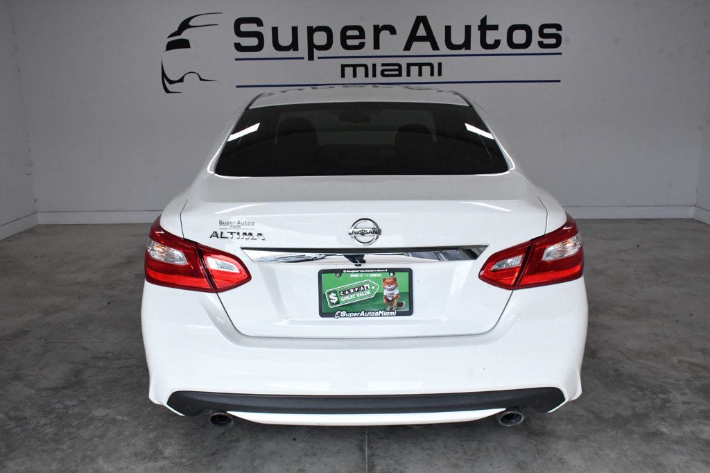 2017 Nissan Altima 2.5 S - 22914341 - 4
