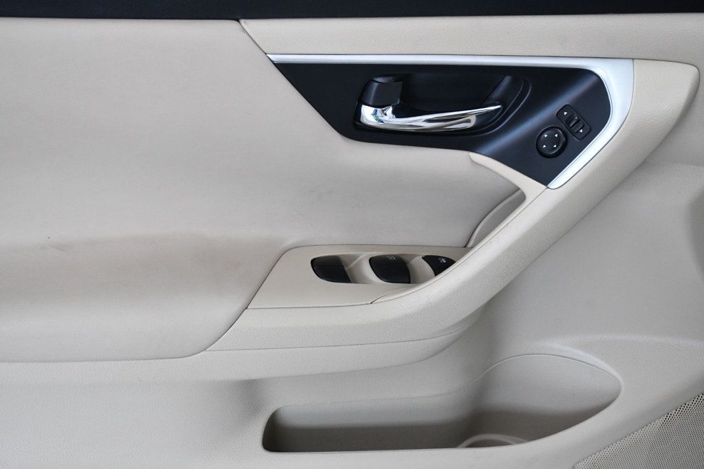 2017 Nissan Altima 2.5 S - 22914341 - 8