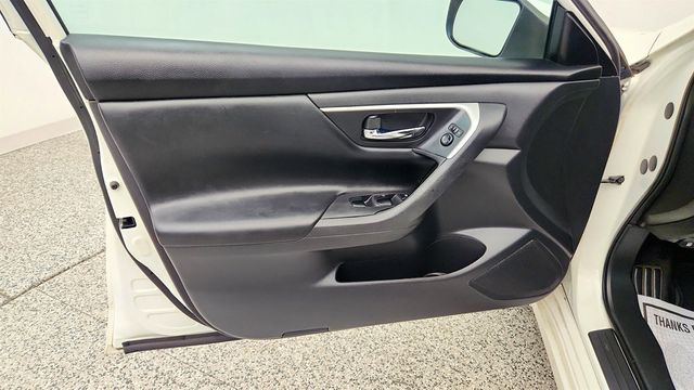 2017 Nissan Altima 2.5 S - 23056781 - 9