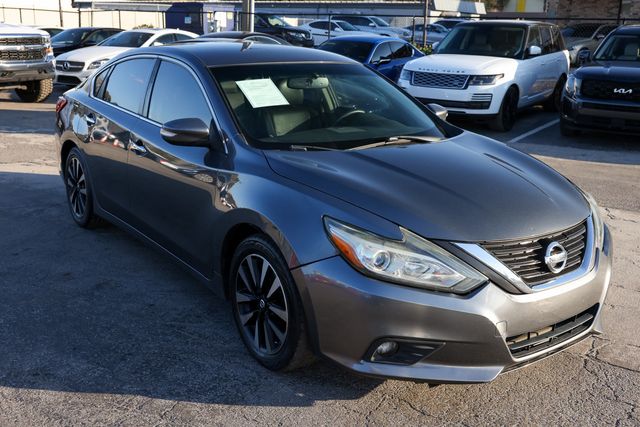 2017 Nissan Altima 2.5 SL - 22979796 - 19