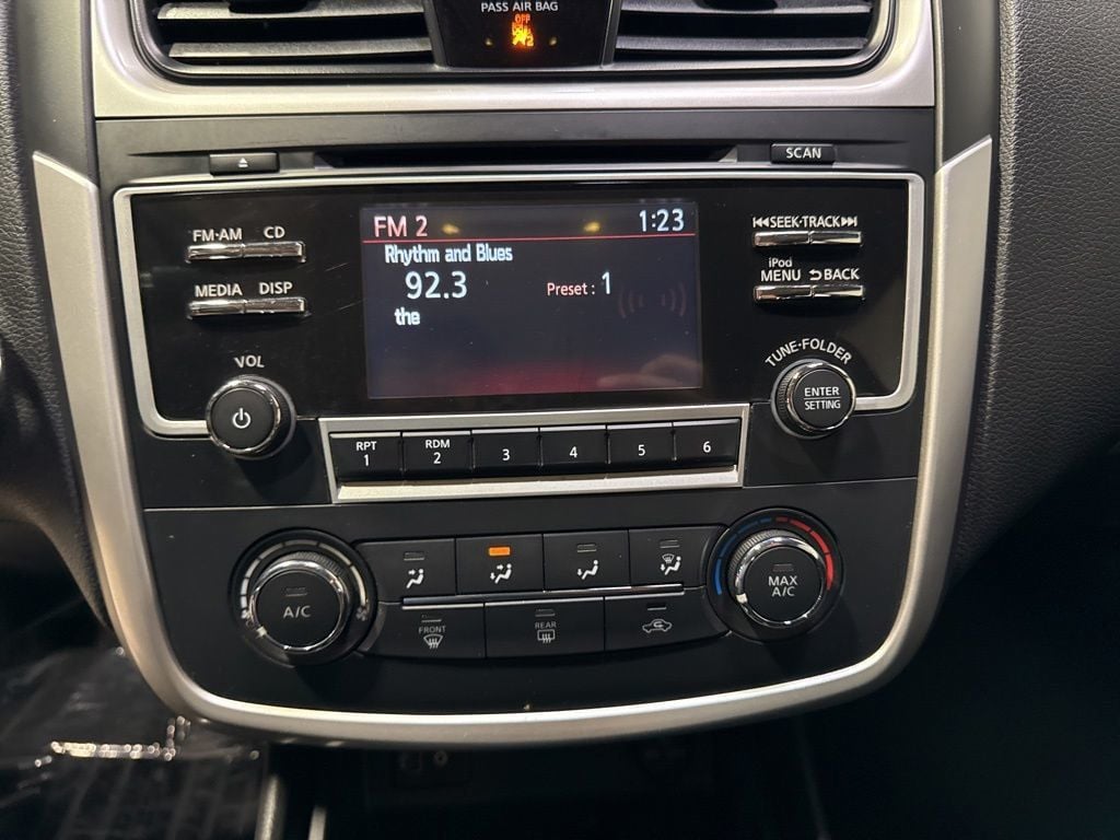 2017 Nissan Altima 2.5 SR - 23011102 - 14