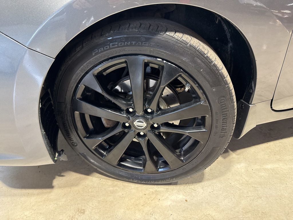 2017 Nissan Altima 2.5 SR - 23011102 - 1