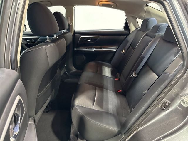 2017 Nissan Altima 2.5 SR - 23011102 - 24