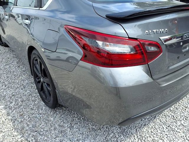 2017 Nissan Altima 2.5 SR - 22992650 - 17