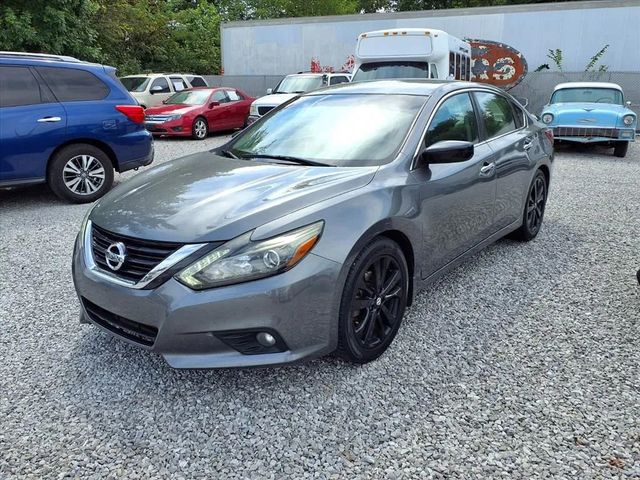 2017 Nissan Altima 2.5 SR - 22992650 - 3
