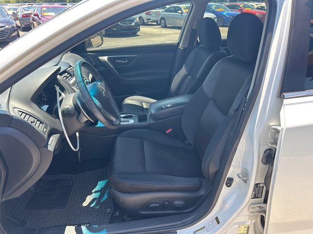 2017 Nissan Altima 2.5 SR - 23026642 - 7