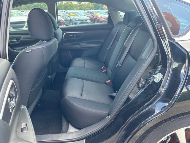 2017 Nissan Altima 2.5 SR - 23090196 - 6