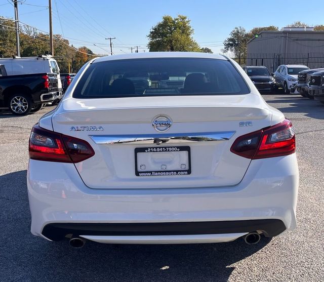2017 Nissan Altima 2.5 SR - 22214427 - 5