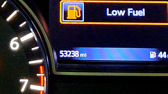 2017 Nissan Altima 2.5 SR Midnight Edition - 23016478 - 14