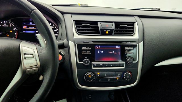 2017 Nissan Altima 2.5 SR Midnight Edition - 23016478 - 16