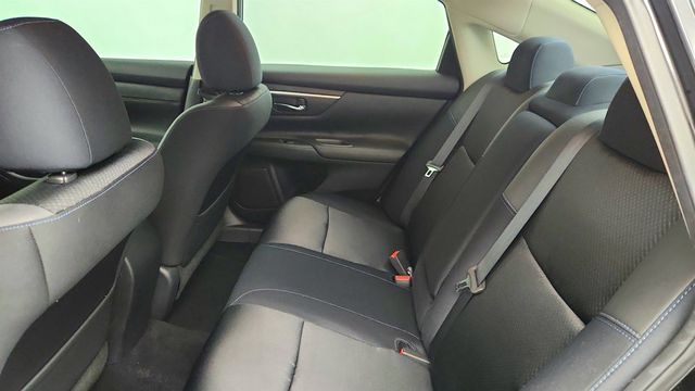2017 Nissan Altima 2.5 SR Midnight Edition - 23016478 - 18