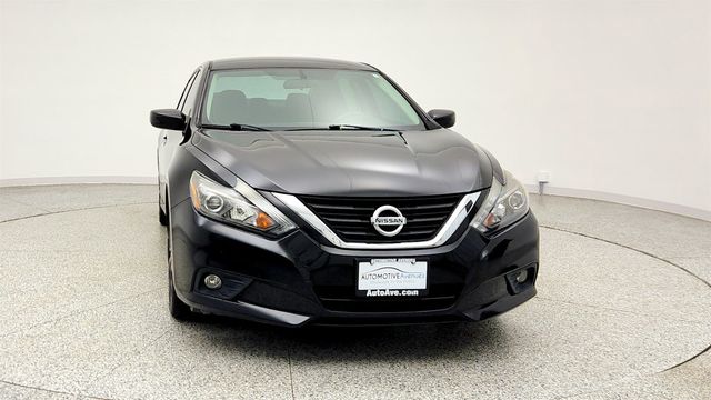 2017 Nissan Altima 2.5 SR Midnight Edition - 23016478 - 1